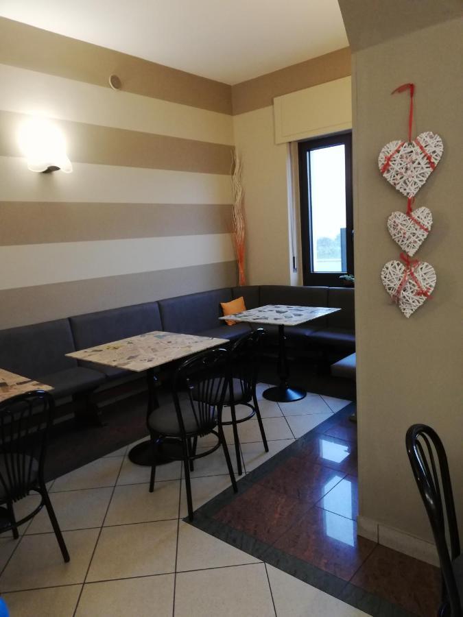 Albergo Villa Eva Costermano Bagian luar foto